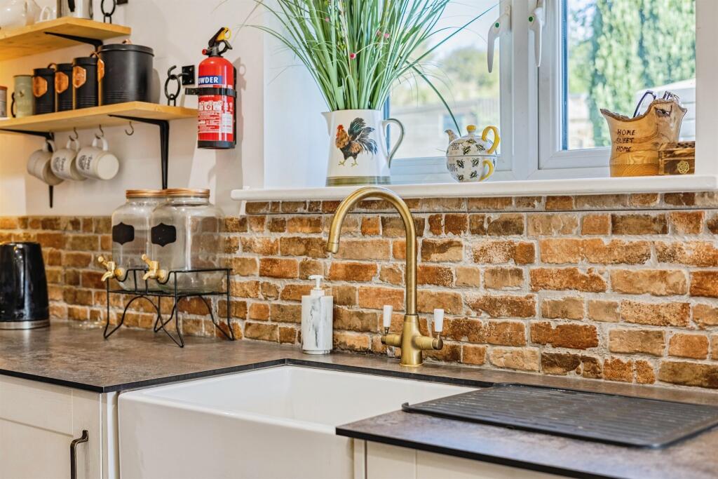 Sunnyside, South Allington, KINGSBRIDGE photo 4