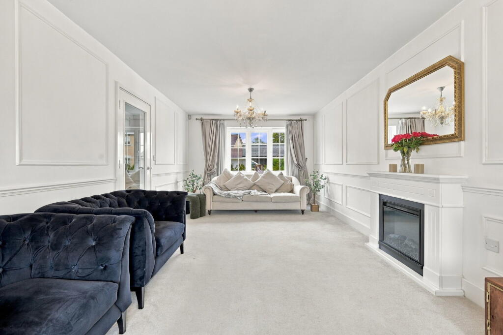 House in Arlesey - More