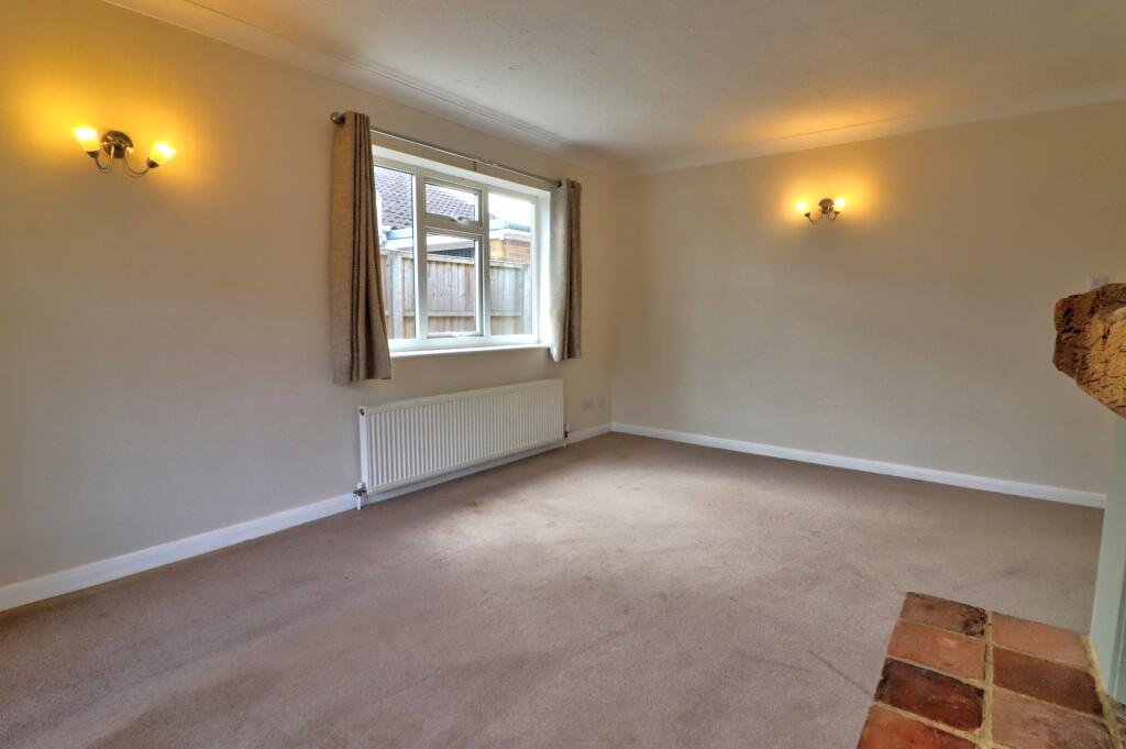 House in Peterborough - View 5