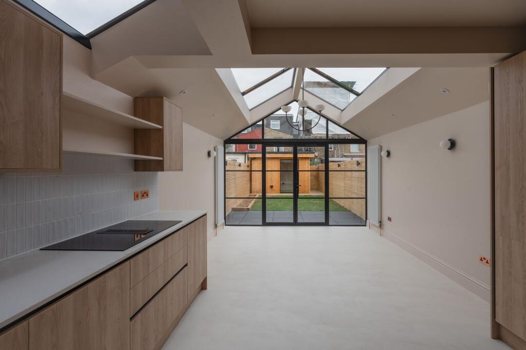 Main image of property: Sunnyside Road, Leyton, London, E10