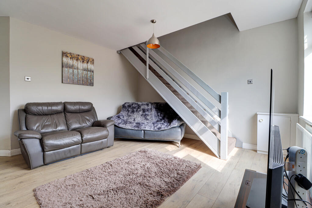 Additional image 3 of Batchwood Drive, St. Albans, Hertfordshire, AL3