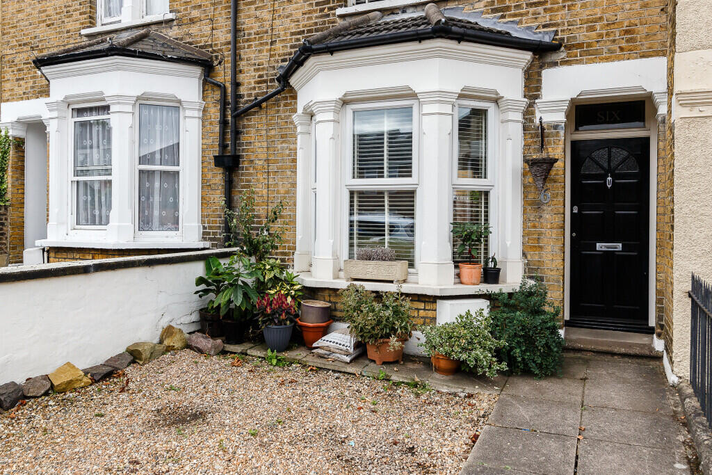 House in London, Royal Borough of Greenwich - View 2