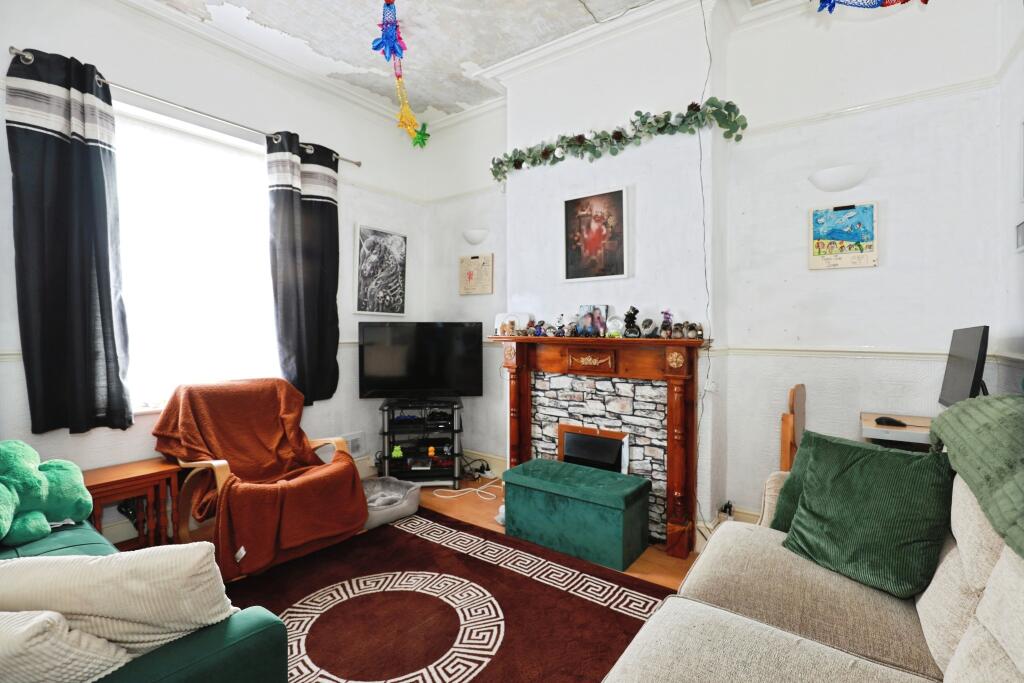 House in Crewe - View 2