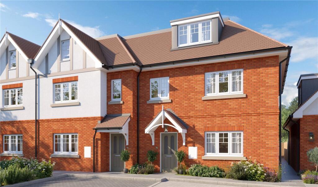 House in Elmbridge, Weybridge - View 2