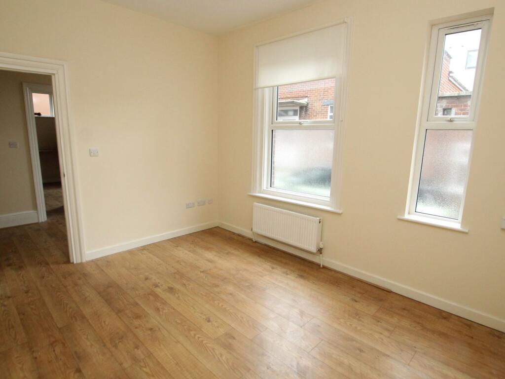 Apartment in Bournemouth - View 5