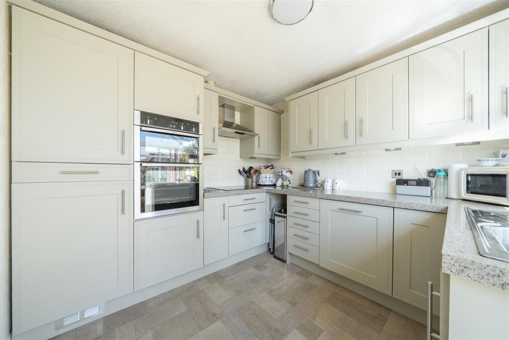 104 Severn Way, Cressage, Shrewsbury, SY5 6DS photo 5