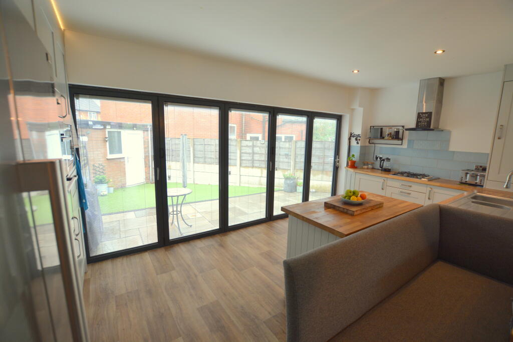 House in Manchester - More