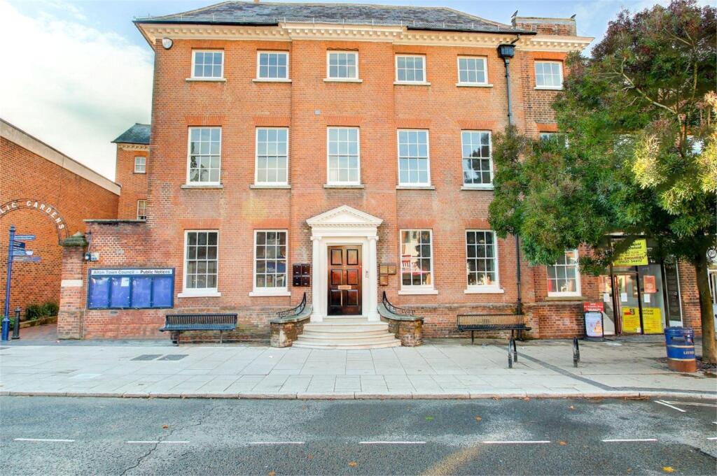 Main image of property: High Street, Alton, Hampshire, GU34