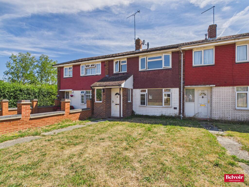 Main image of property: Meadgate Avenue, Great Baddow, Chelmsford, Essex, CM2