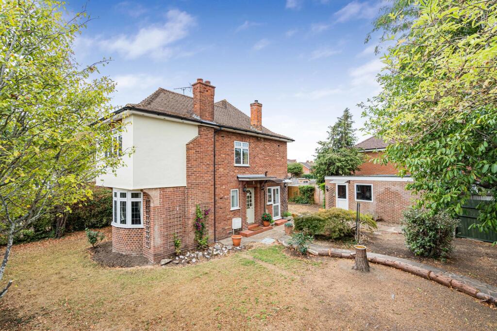 House in Runnymede, Ripley Springs, Egham - View 2