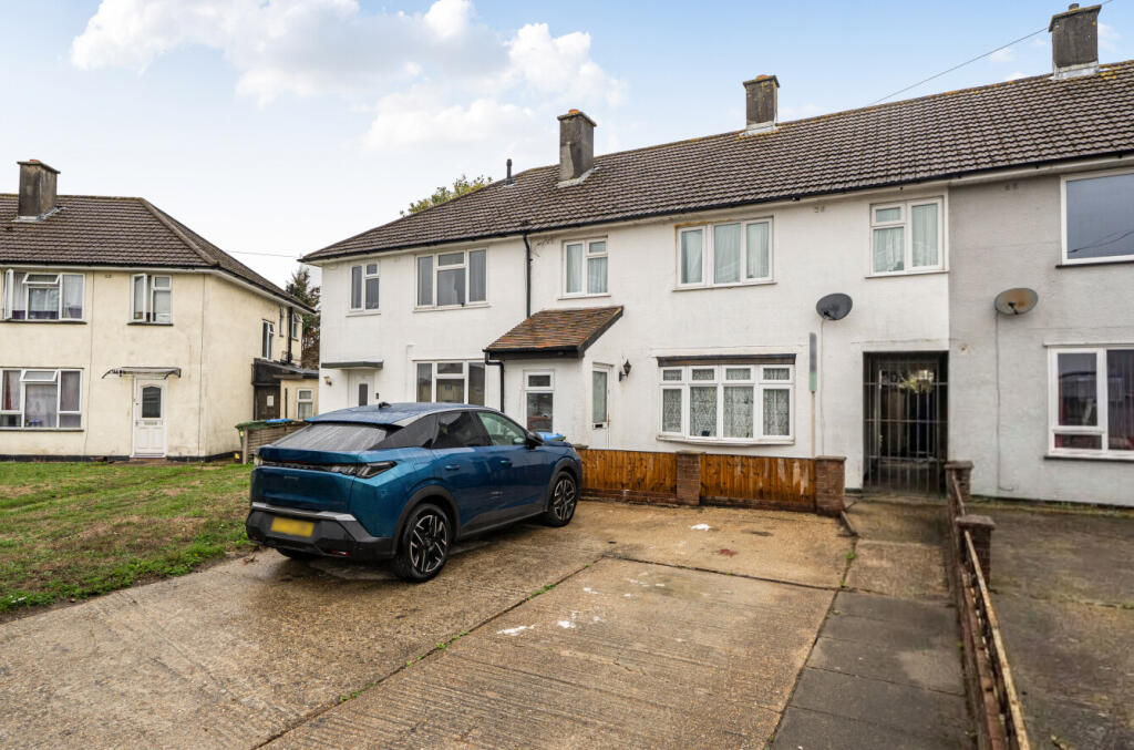 4-bed terraced on Portal Road, Sholing, Southampton, Hampshire, SO19, £250,000