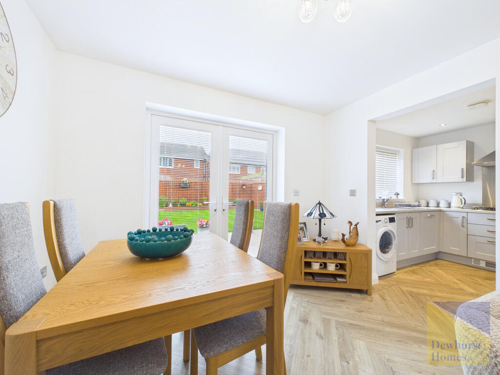 Kirkland Drive, Garstang, PR3 - More