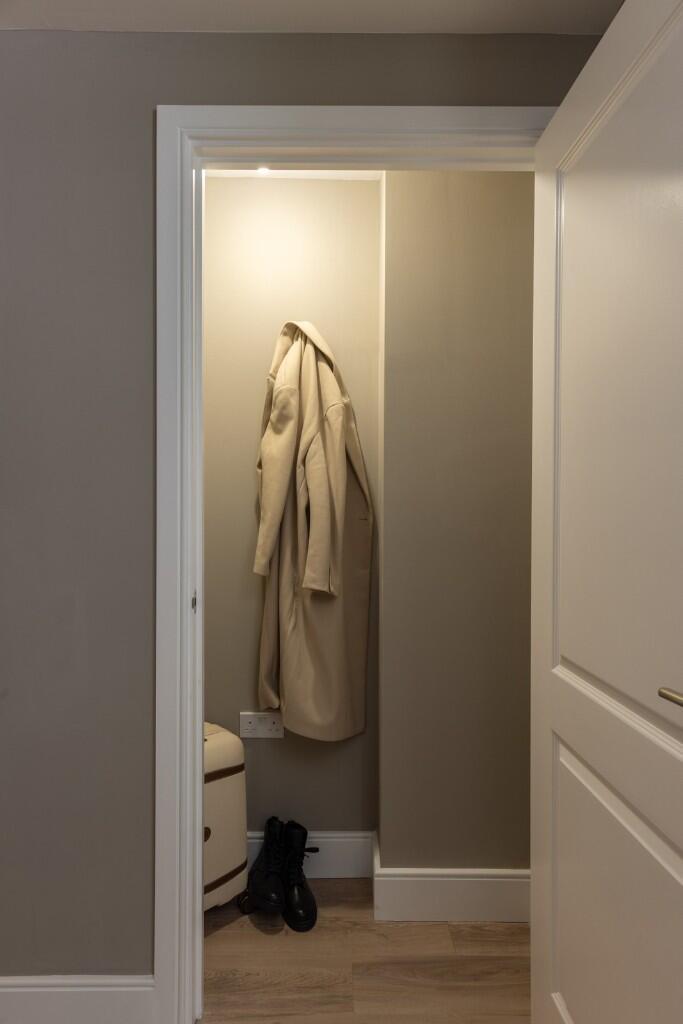 Apartment in Twickenham - More