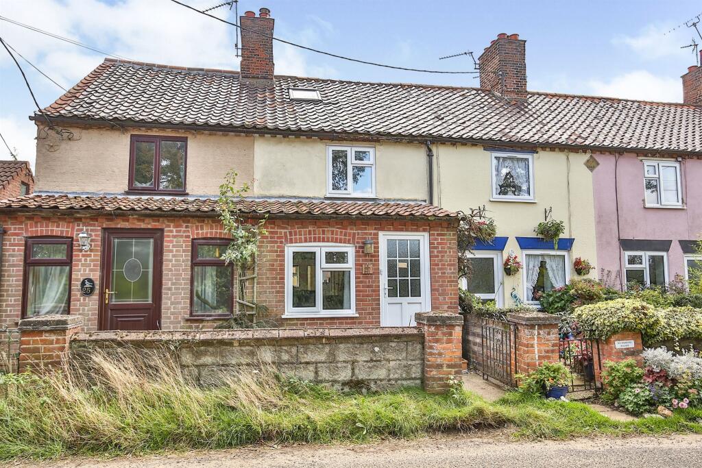 2-bed other on Croxton Road, Fulmodestone, Fakenham, £170,000