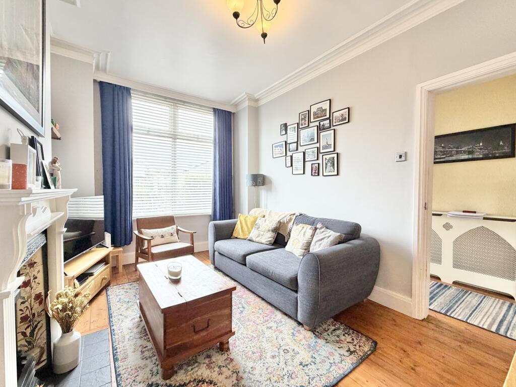 Glebelands Road, Sale, Trafford photo 4