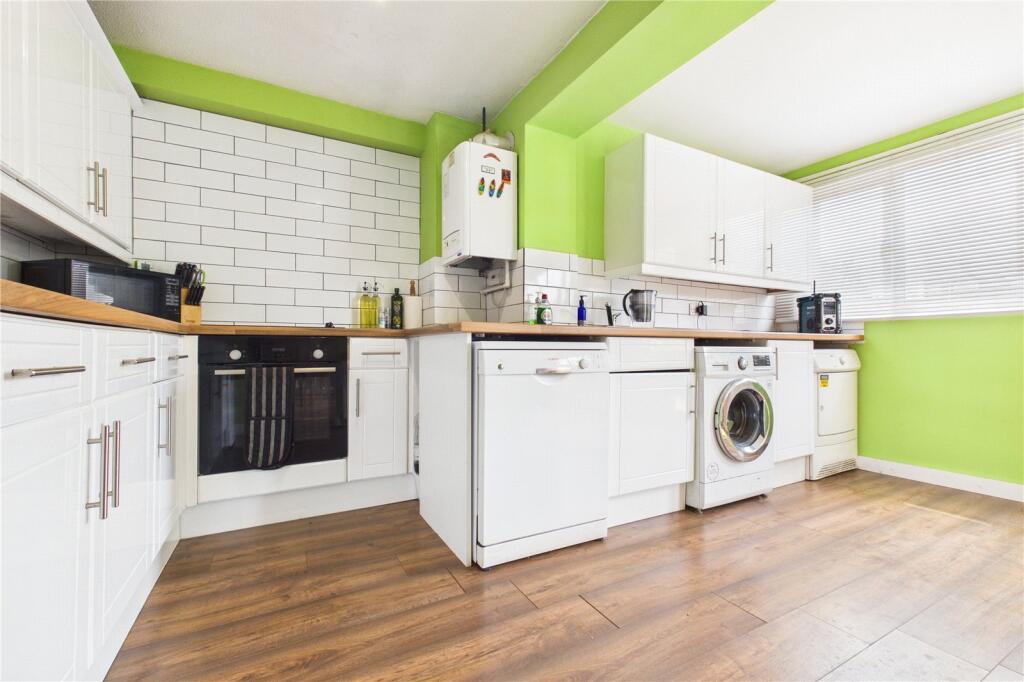 Mulberry Way, Theale, Reading, Berkshire, RG7 - View 5