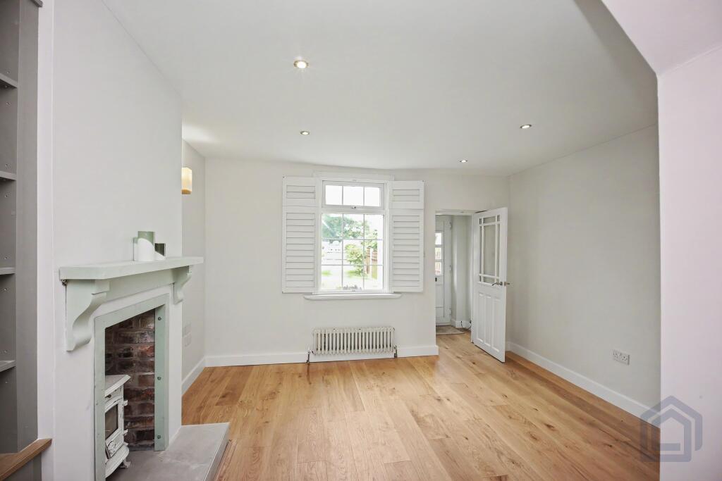 25 Halsall Lane, Ormskirk, L39 3AS - View 4