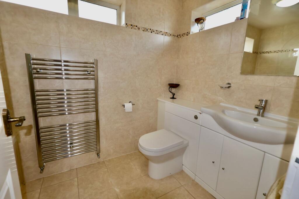 Beverley Drive, Winlaton, Blaydon-on-Tyne, NE21 6HG photo 4
