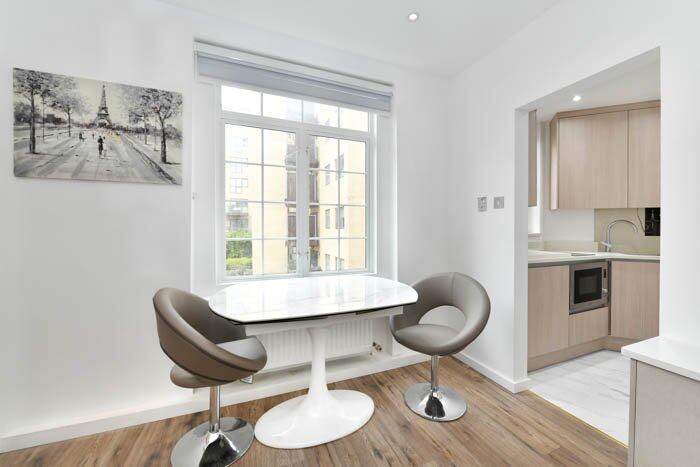 Apartment in London - View 4