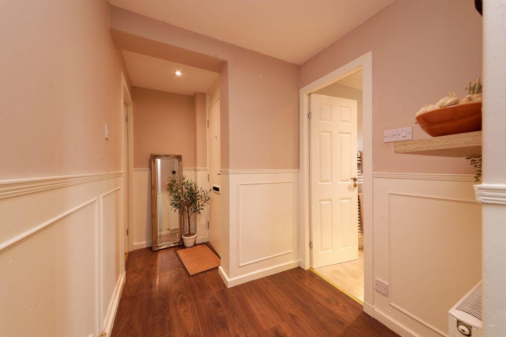 Apartment in Paisley - View 2