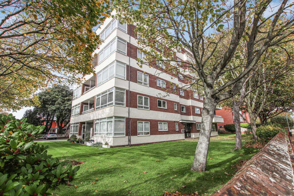 Main image of property: Airedale Court, Heene Road, Worthing, BN11