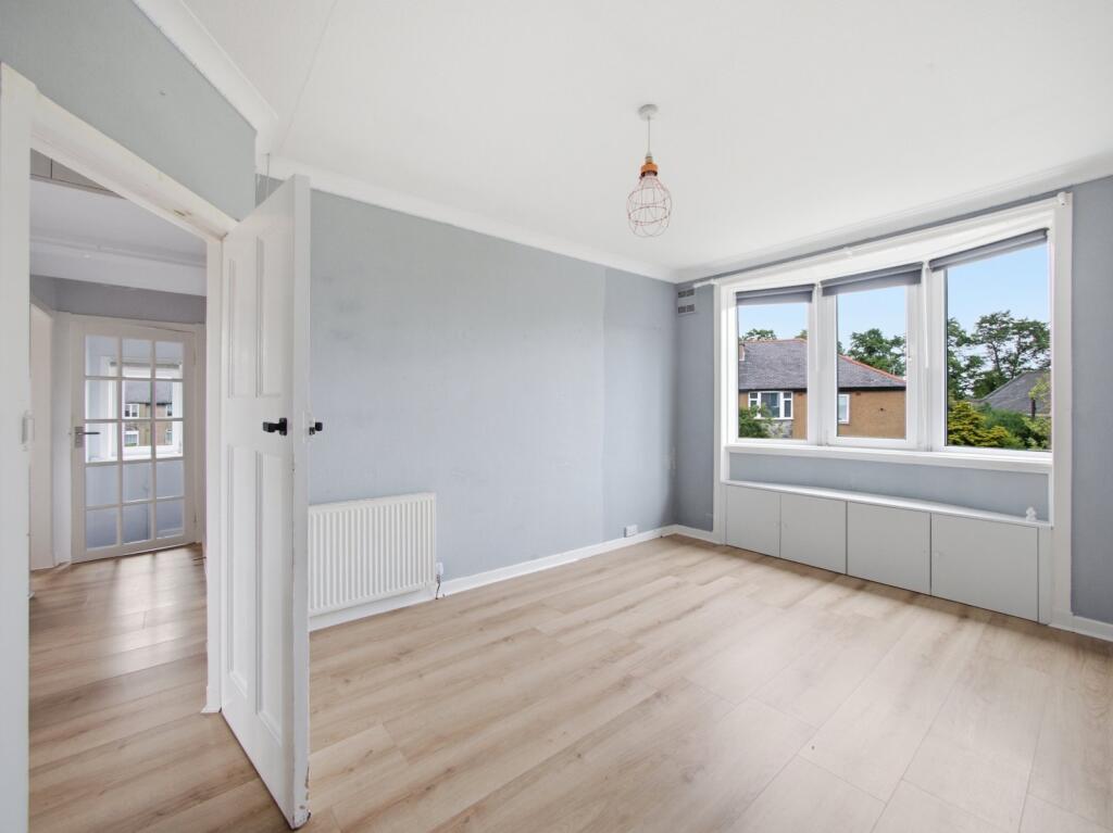 Apartment in Edinburgh, Corstorphine - More