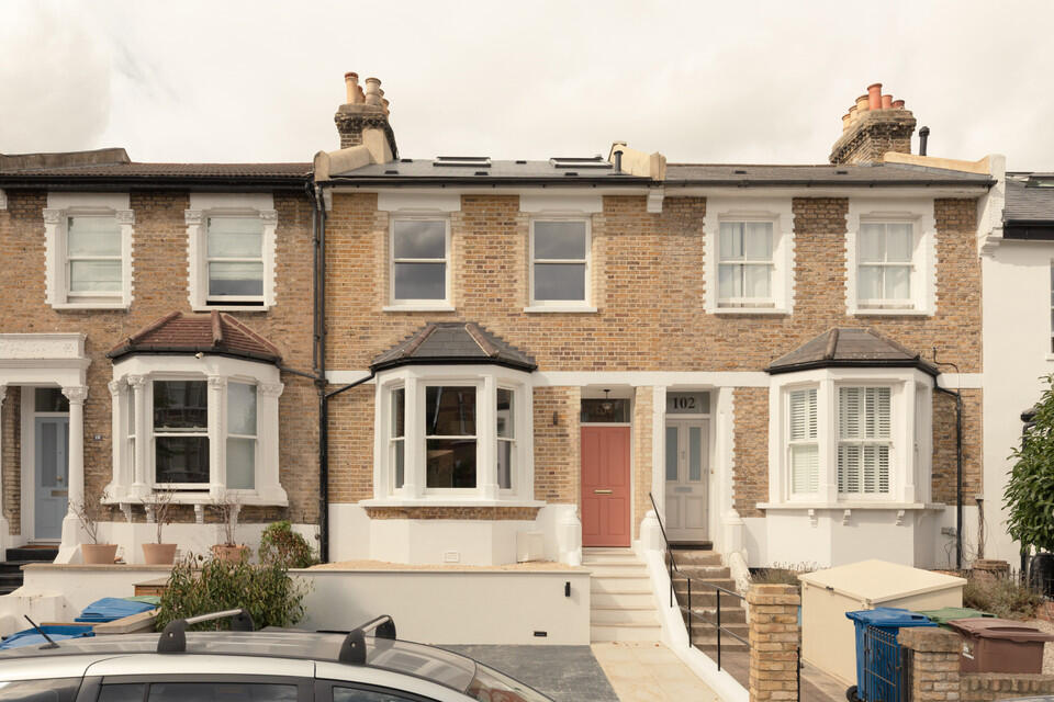 House in London - View 2
