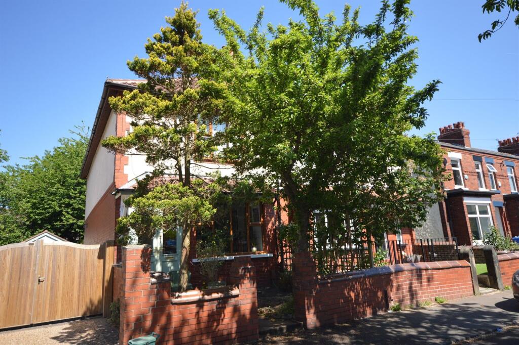 3-bed semi-detached on Ventnor Road, Stockport, SK4, £440,000