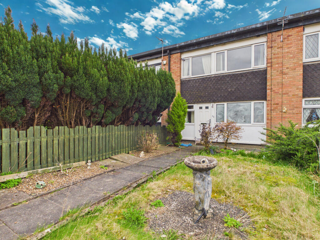 Main image of property: Mesnes Avenue, Wigan WN3 5TT