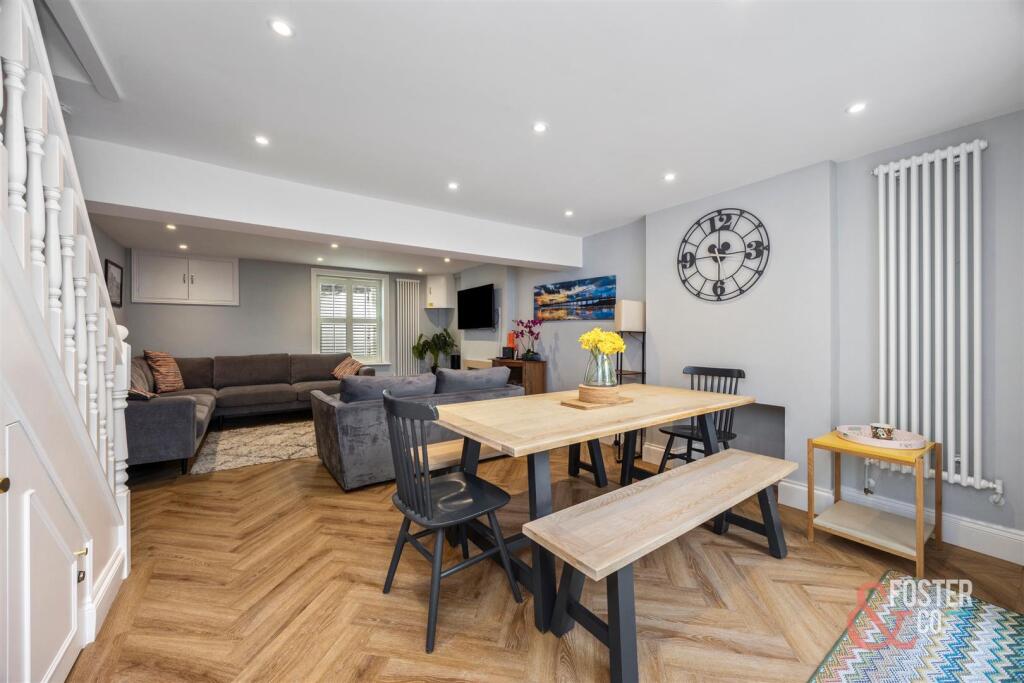 House in Brighton, Round Hill - View 5