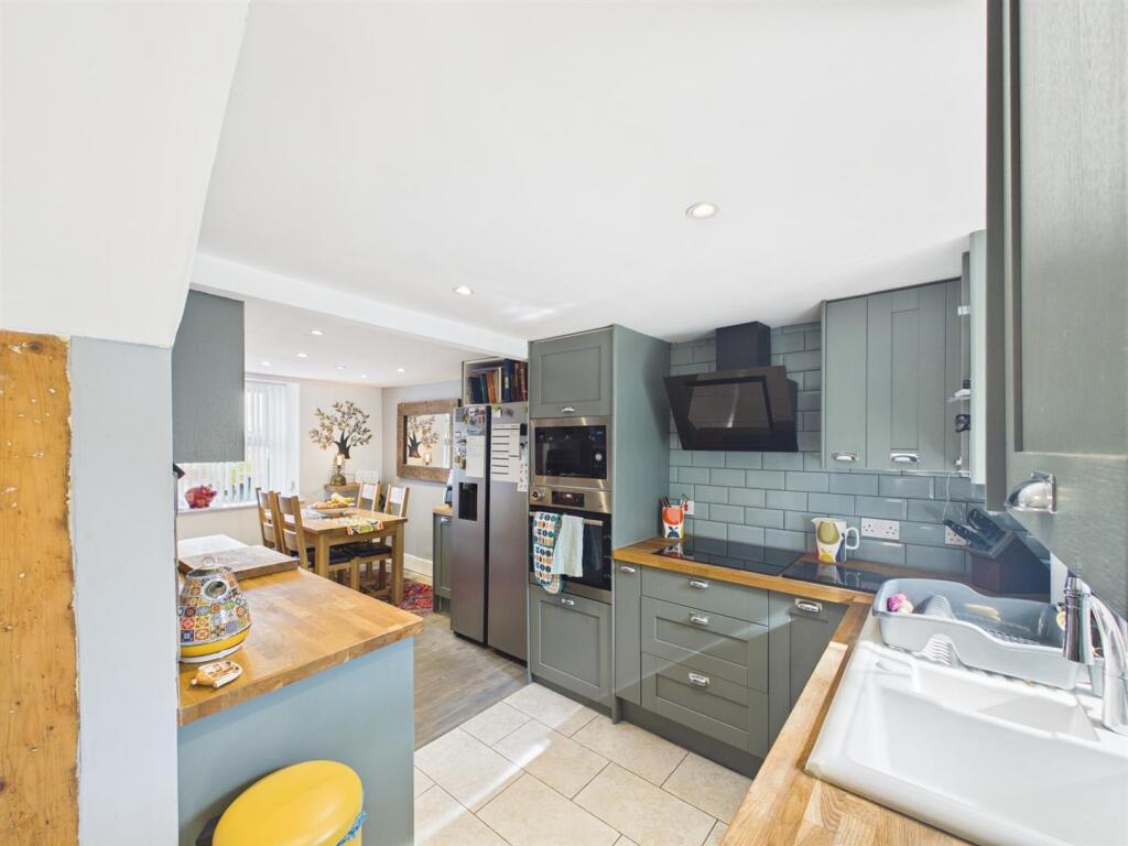 Main image of property: Hendre Road, Capel Hendre, Ammanford