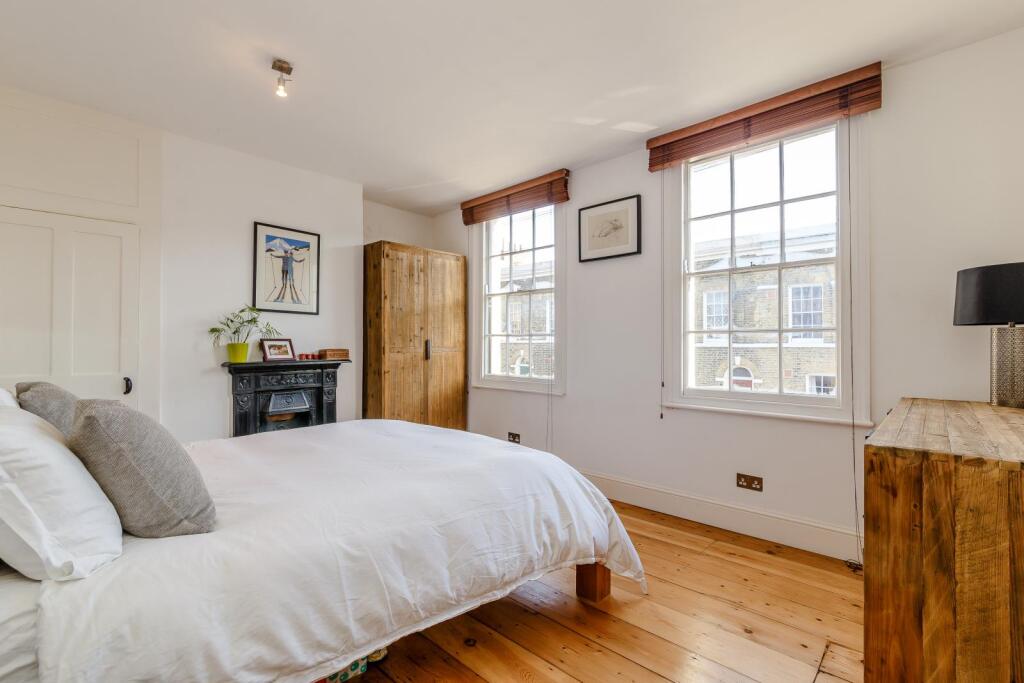 House in London - View 5