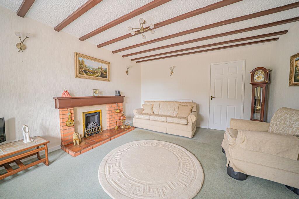 House in Solihull, Bentley Heath - More