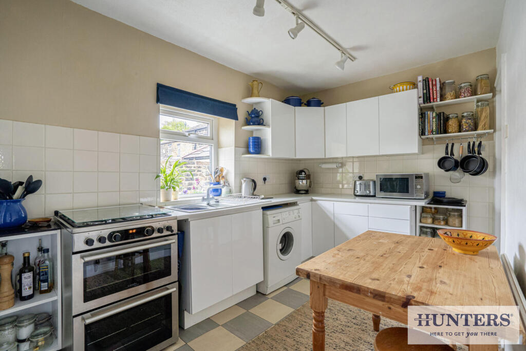 House in Leeds, Upper Henshaw, Rufford Park - View 5