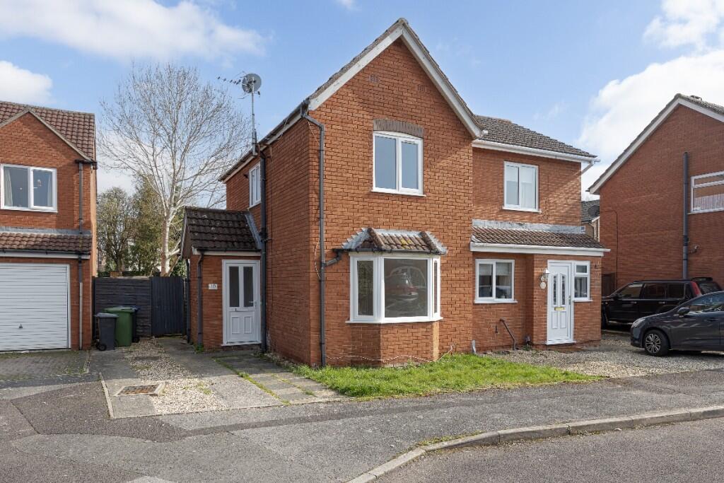 2-bed semi-detached on Hanover Close, Hilperton Marsh, £220,000