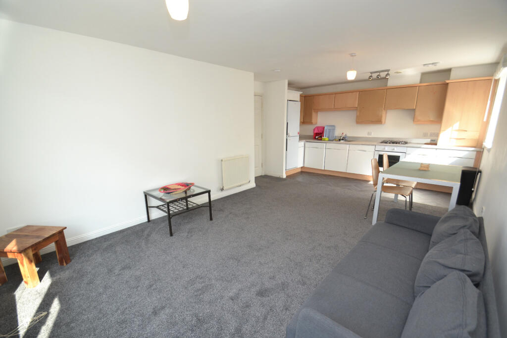 Apartment in Glasgow, Milnbank, Garngad - View 4
