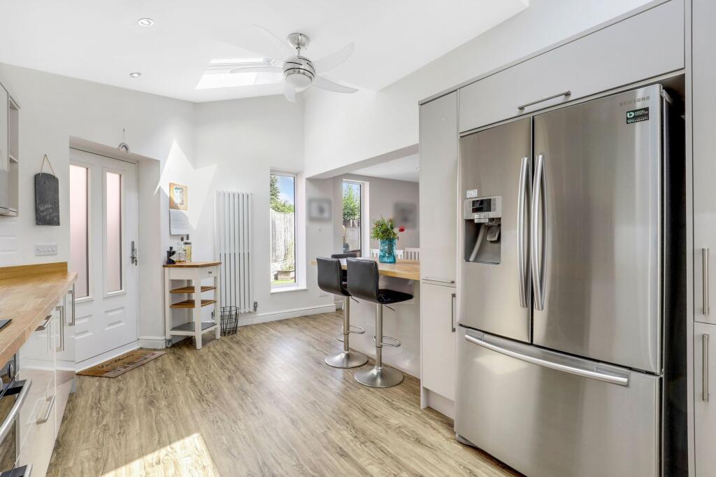 House in Nottingham, Toton - More