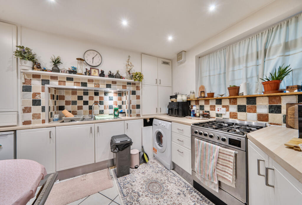 Apartment in London - View 4