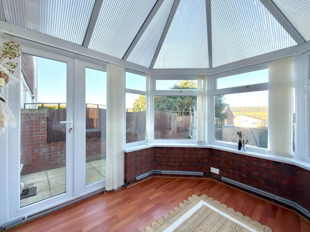 House in Newport - View 5