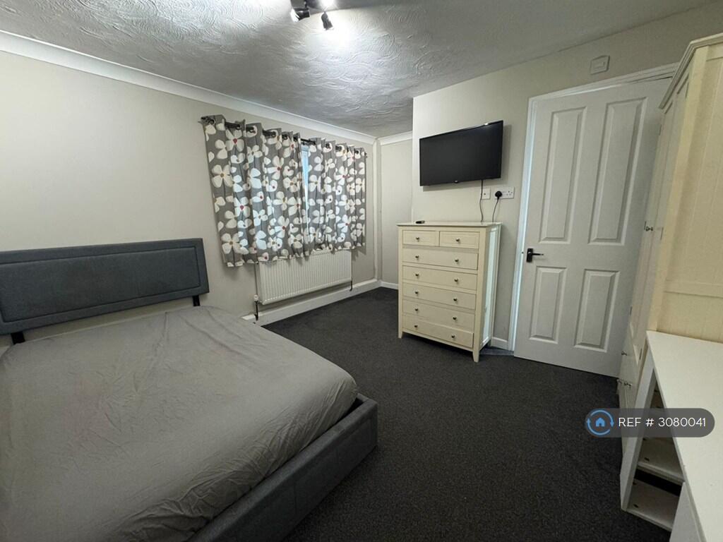 House in Tonbridge - View 5