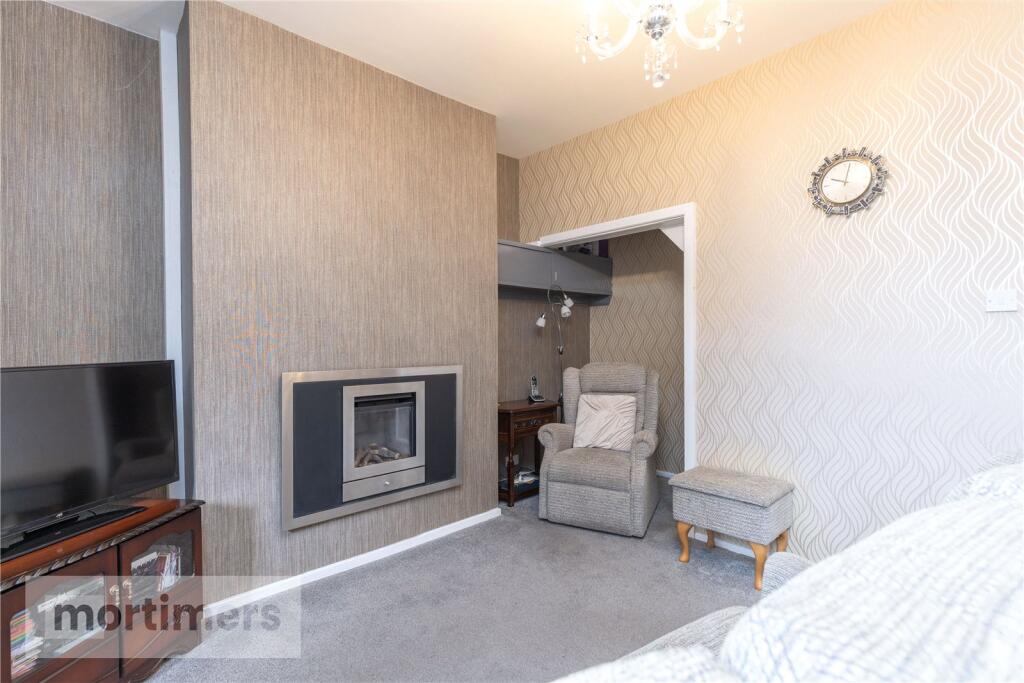House in Lancashire, Blackburn with Darwen - More