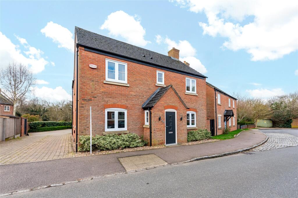 Main image of property: Colindale Street, Monkston Park, Milton Keynes, Buckinghamshire, MK10