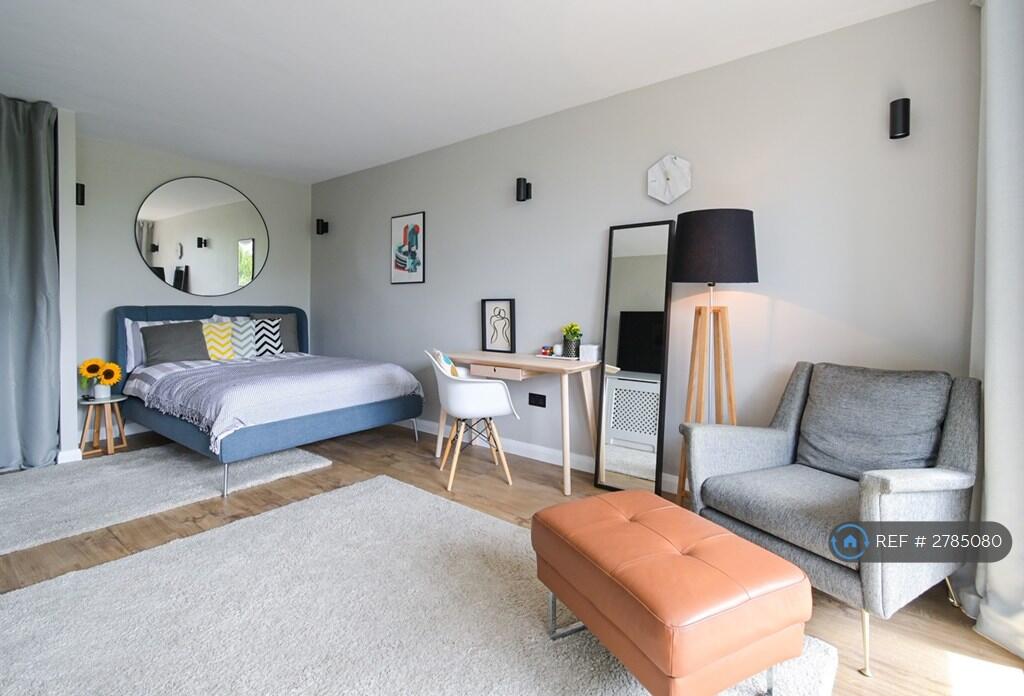 Main image of property: Vauxhall Bridge Road, London, SW1V