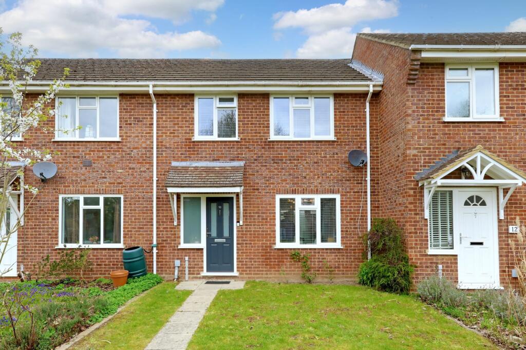 Main image of property: Wood Pond Close, Seer Green, HP9