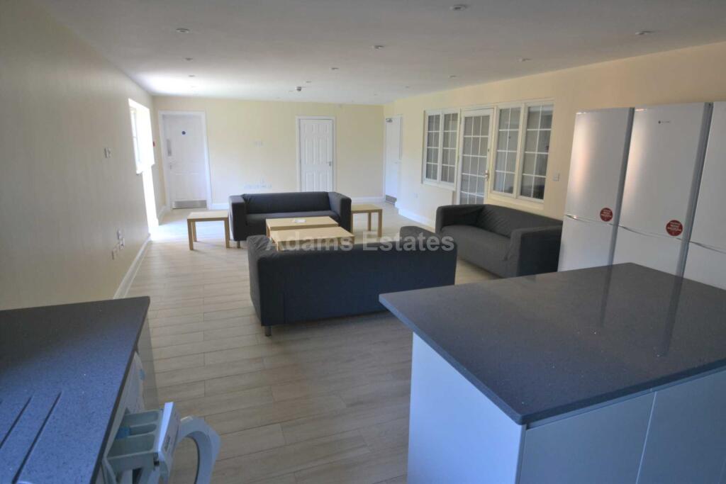 House in Reading - View 4
