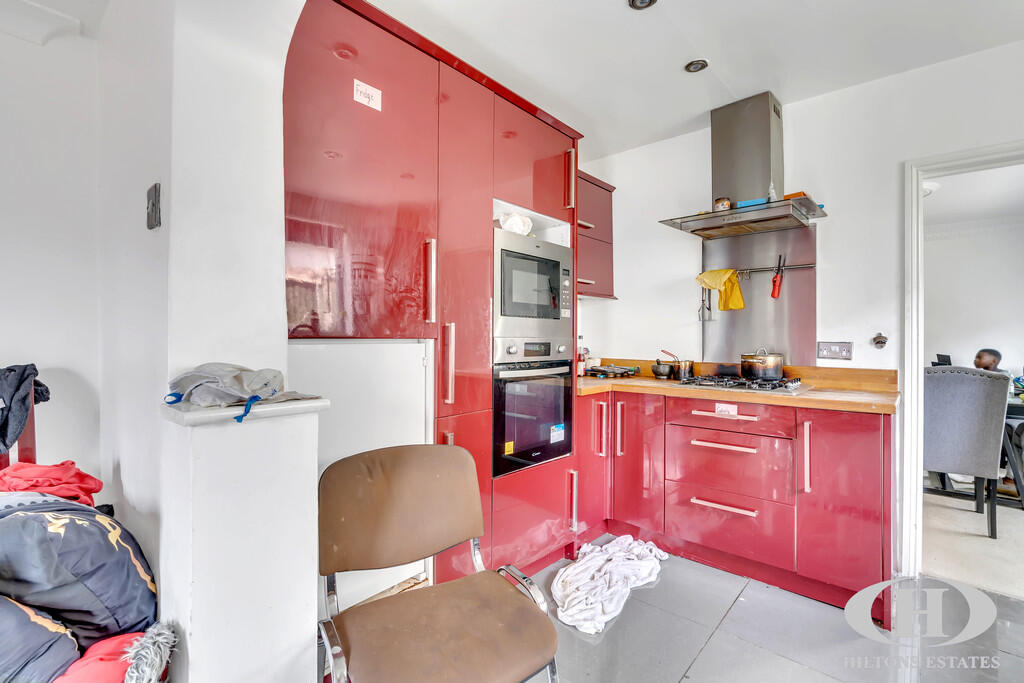 House in Southall - View 4