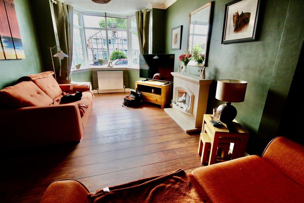 House in Birmingham, West Midlands - View 2