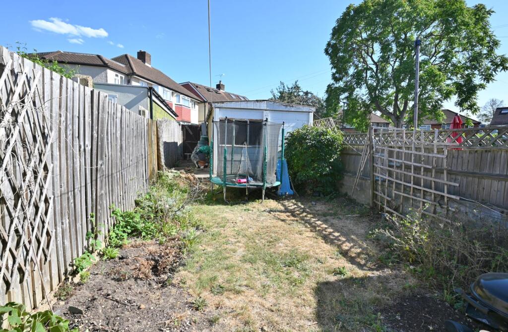 House in Twickenham - View 4