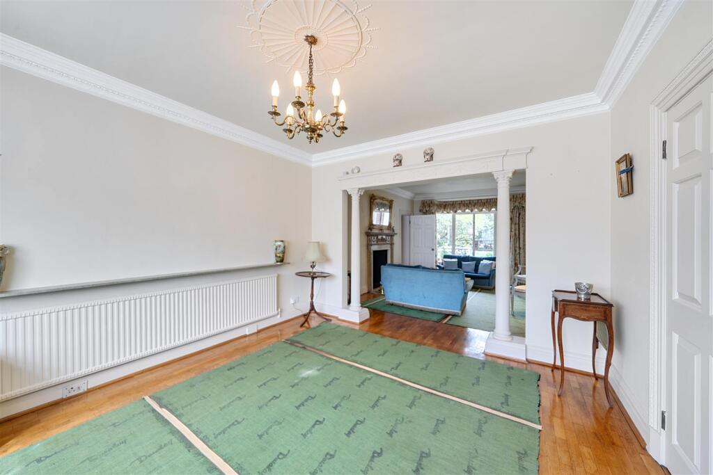 House in Harrow - View 4