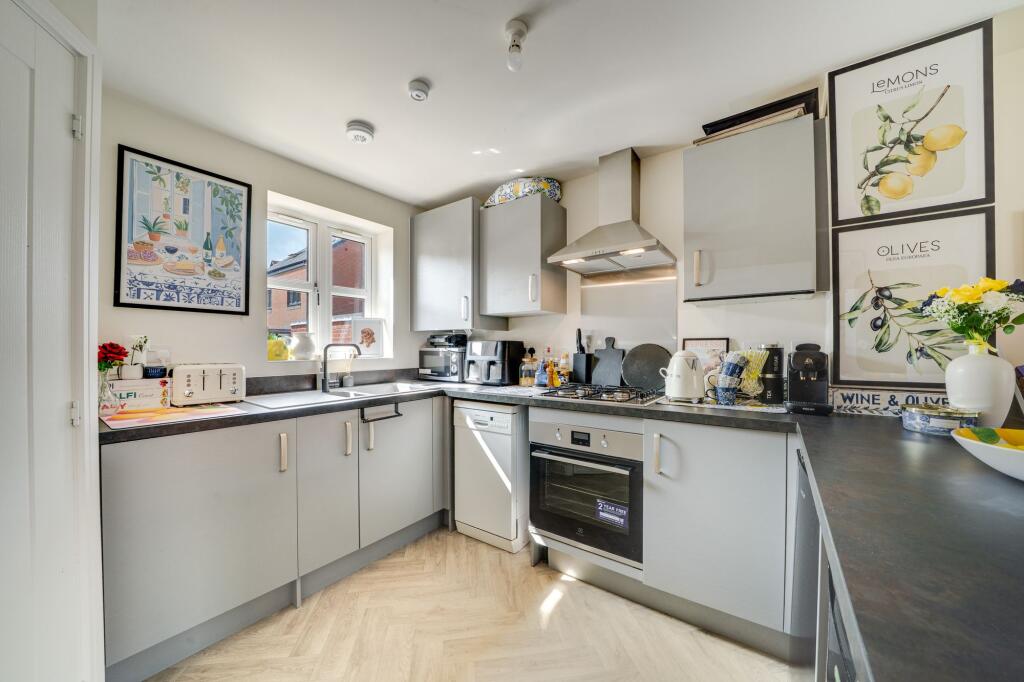 8, Chilton Drive, Lawley, TF4 photo 4